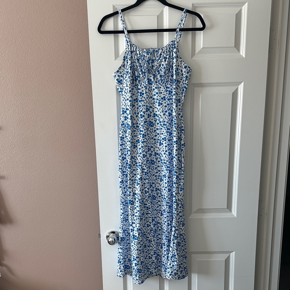 Blue Floral Spaghetti Strap Midi Dress